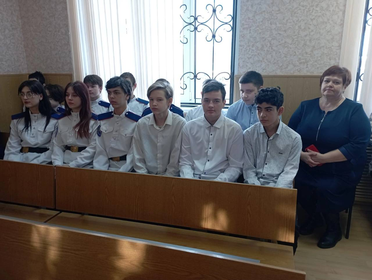 Встречи с представителями различных профессий.